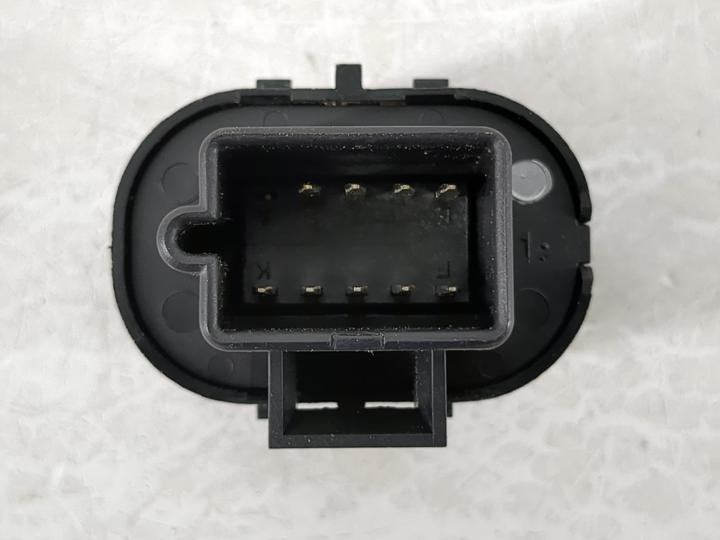 2008-2012 Chevrolet Malibu Master Power Window Switch Replacement Driver Side Left Fits OEM Used Auto Parts - Oemusedautopar