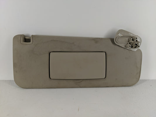 2007-2013 Chevrolet Silverado 1500 Sun Visor Shade Replacement Passenger Right Mirror Fits OEM Used Auto Parts