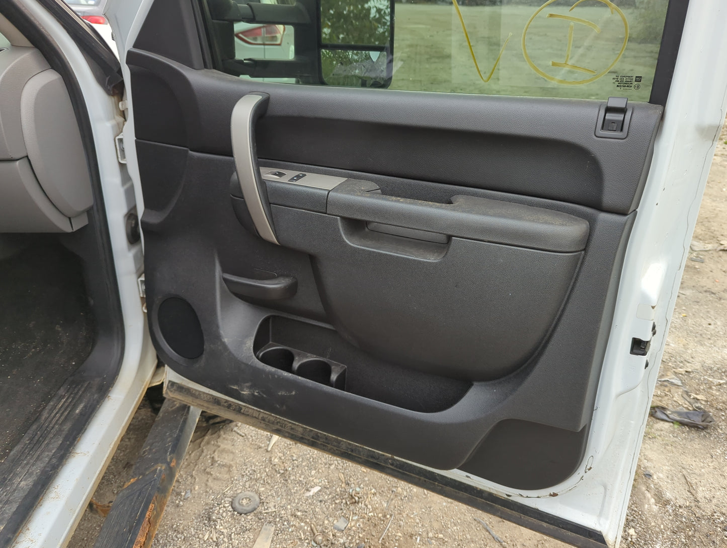 Door Panels 2011 CHEVROLET SILVERADO 1500 - Oemusedautoparts1.com