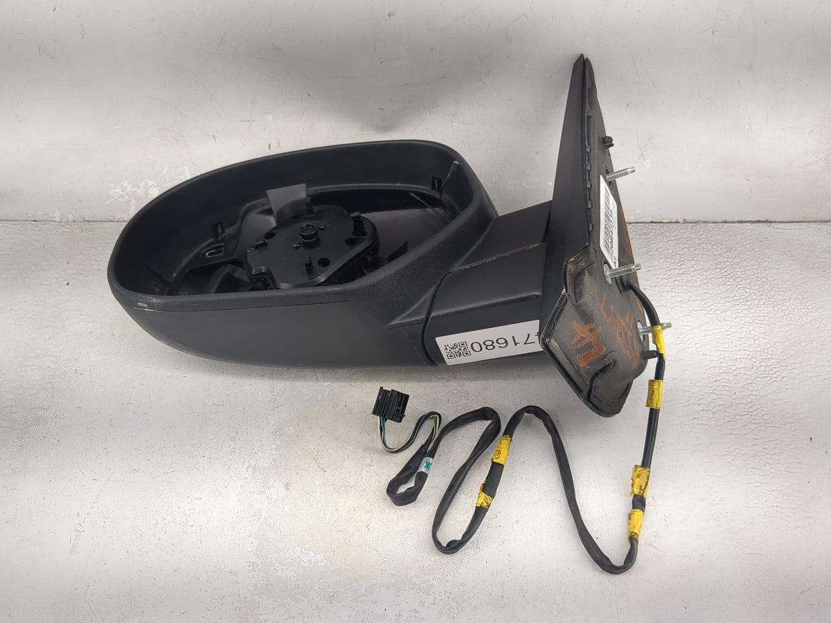 2007-2013 Chevrolet Silverado 1500 Driver Side View Mirror - Left Door Mirror OEM Used - Oemusedautoparts1.com