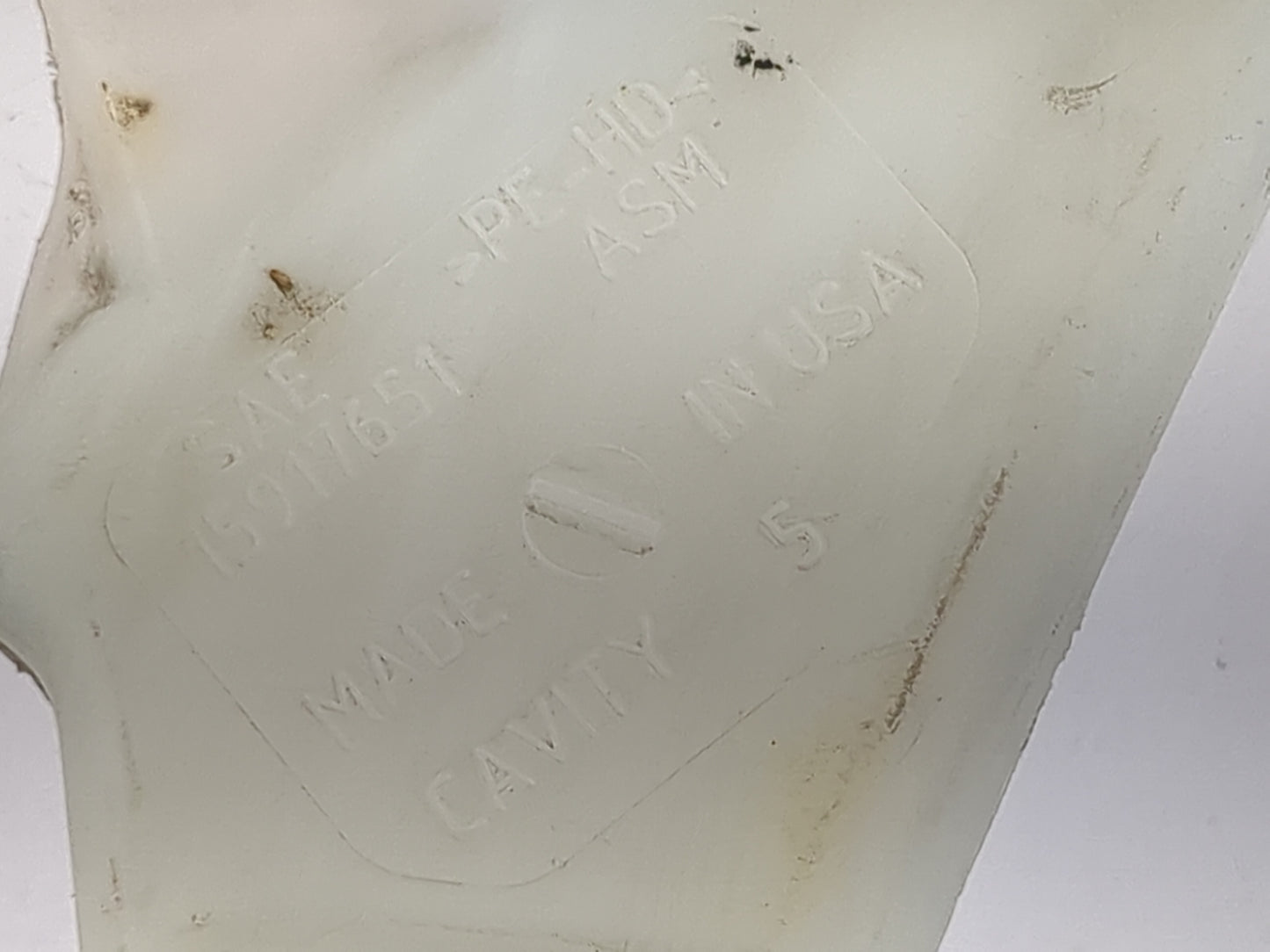 2007 Suburban 1500 Windshield Washer Fluid Reservoir Bottle Oem - Oemusedautoparts1.com