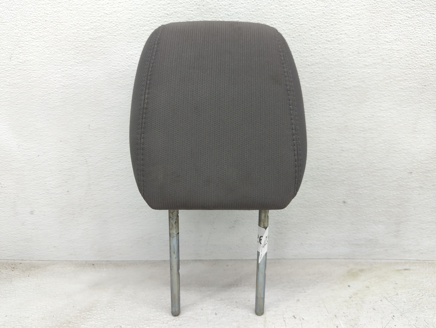 2011 Chevrolet Traverse Headrest Head Rest Front Driver Passenger Seat Fits OEM Used Auto Parts - Oemusedautoparts1.com