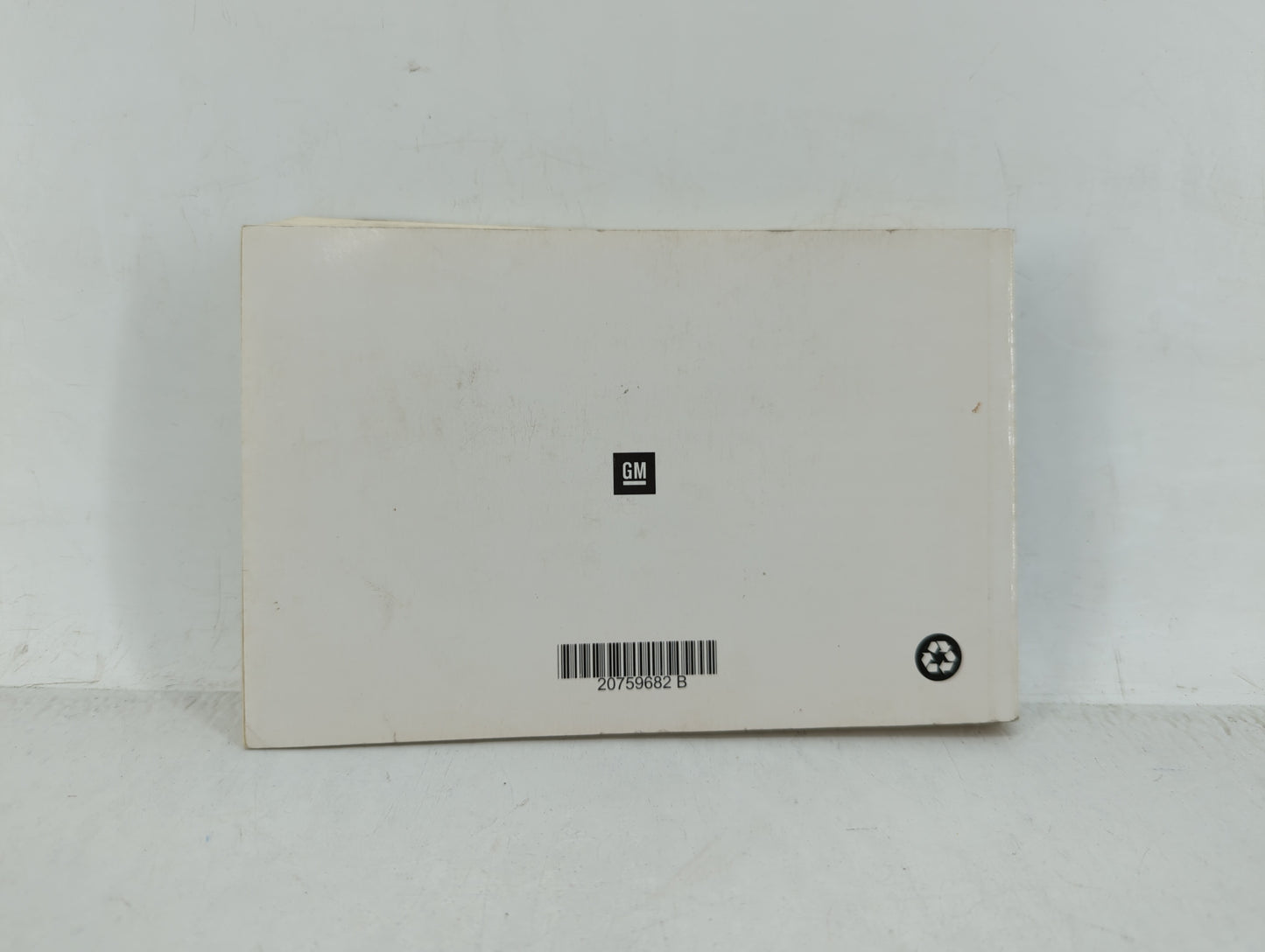 2011 Chevrolet Traverse Owners Manual Book Guide OEM Used Auto Parts - Oemusedautoparts1.com