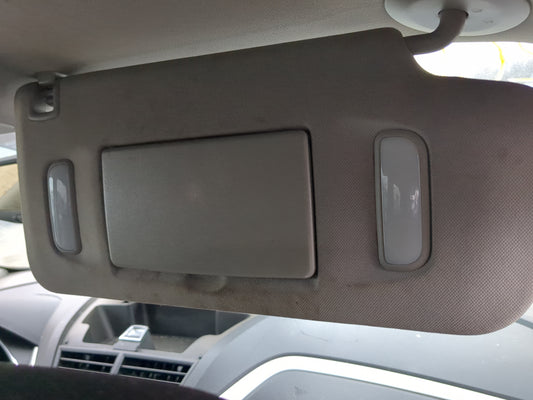 2011 Chevrolet Traverse Sun Visor Shade Replacement Passenger Right Mirror Fits OEM Used Auto Parts