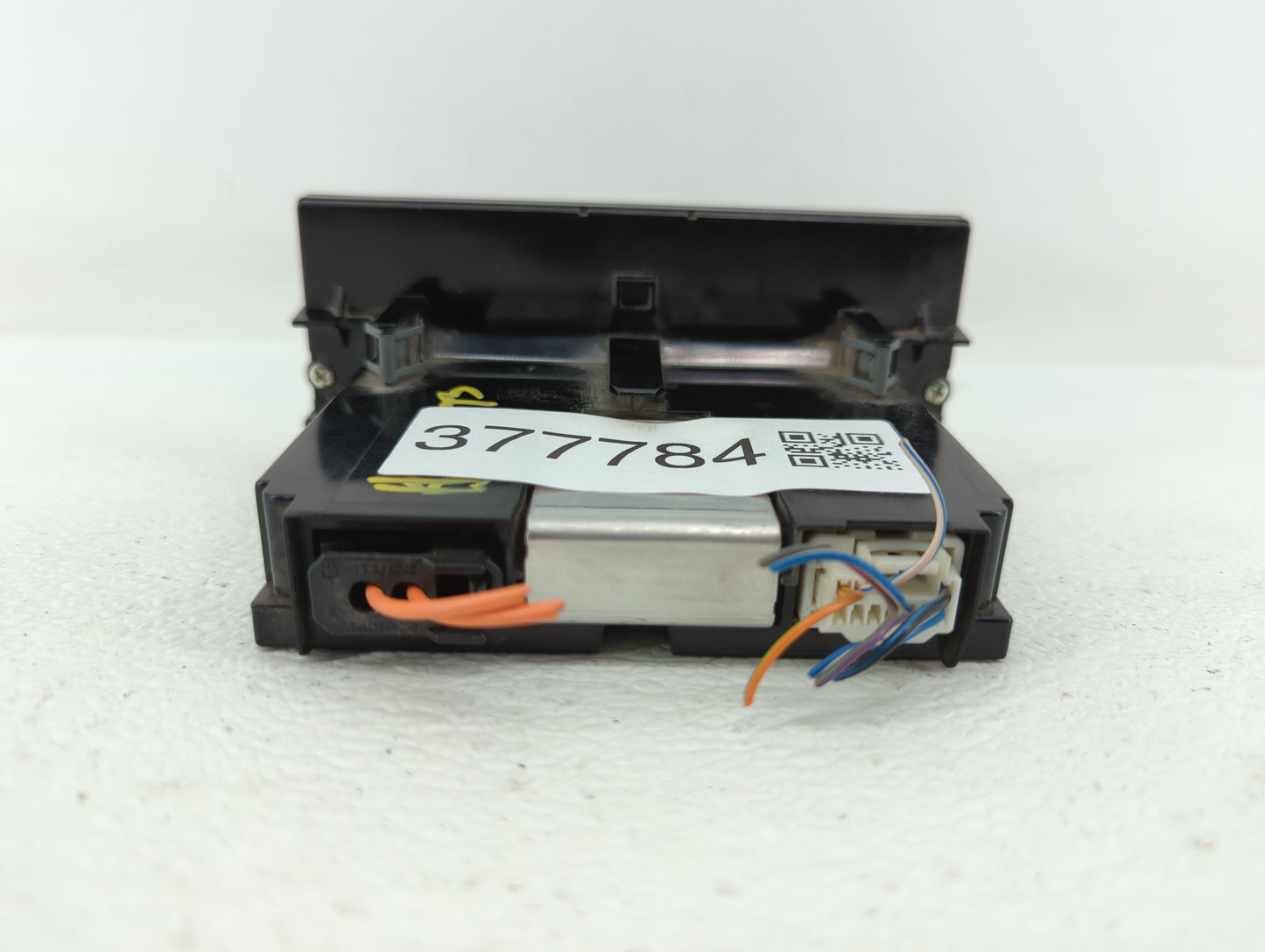 2011 Chevrolet V30 Information Display Screen - Oemusedautoparts1.com
