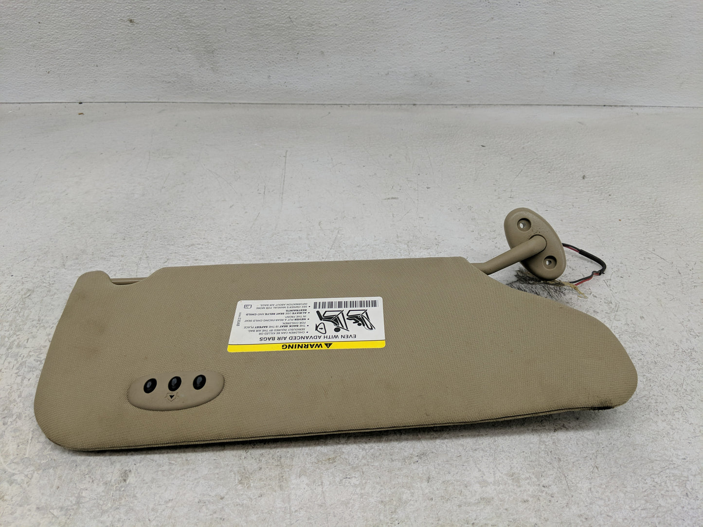 2011-2014 Chrysler 200 Sun Visor Shade Replacement Driver Left Mirror Fits Fits 2011 2012 2013 2014 OEM Used Auto Parts - Oe