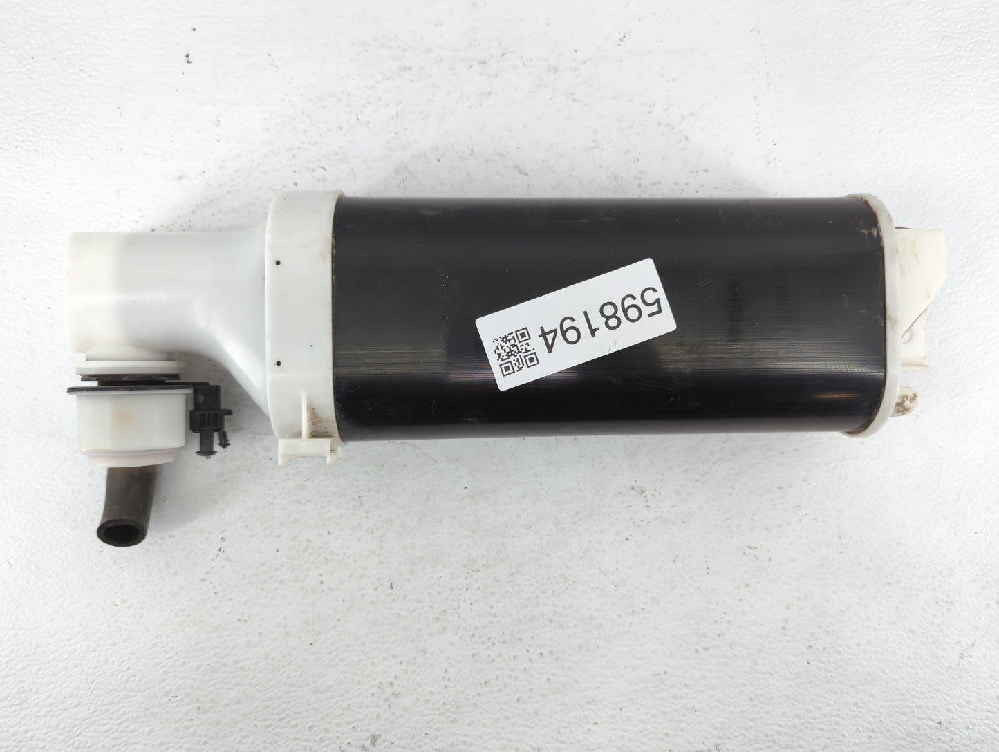 2011 Chrysler 300 Fuel Vapor Charcoal Canister - Oemusedautoparts1.com