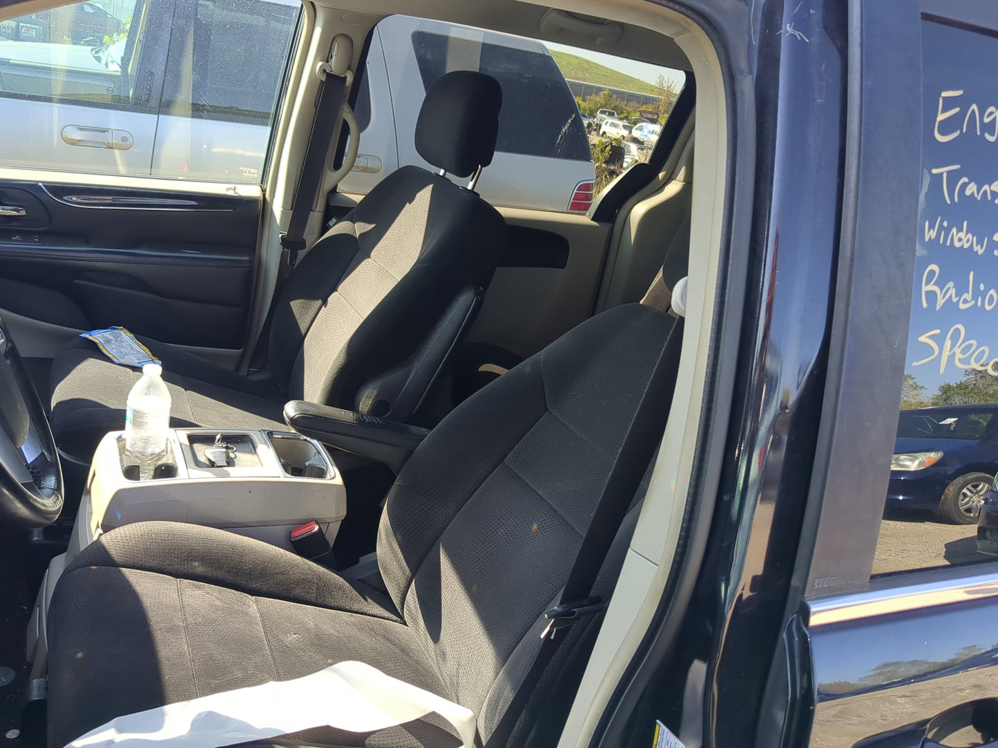 2011-2016 Chrysler Town & Country Driver Front Seat Oem - Oemusedautoparts1.com