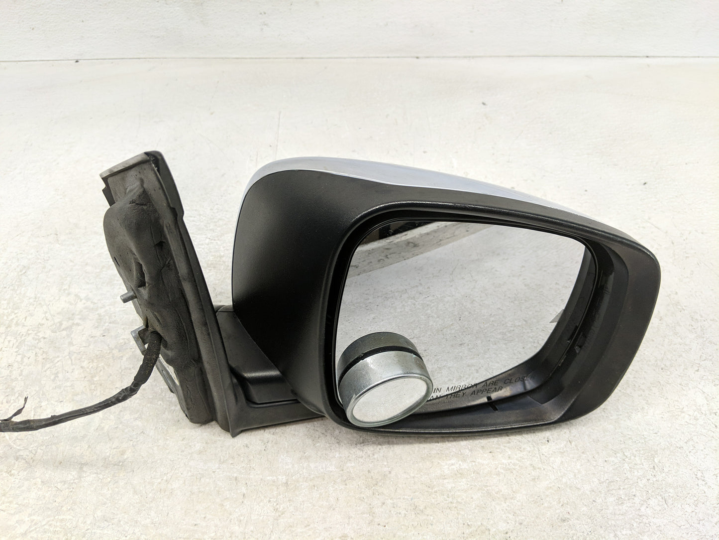 2010-2016 Chrysler Town & Country Side Mirror Replacement Passenger Right View Door Mirror P/N:68029456AE Fits OEM Used Auto