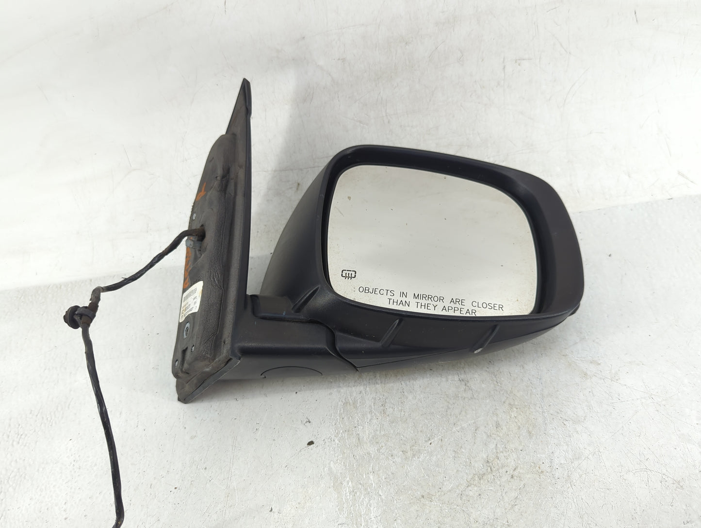 2011-2016 Chrysler Town & Country Passenger Side View Mirror - Right Door Mirror OEM Used - Oemusedautoparts1.com