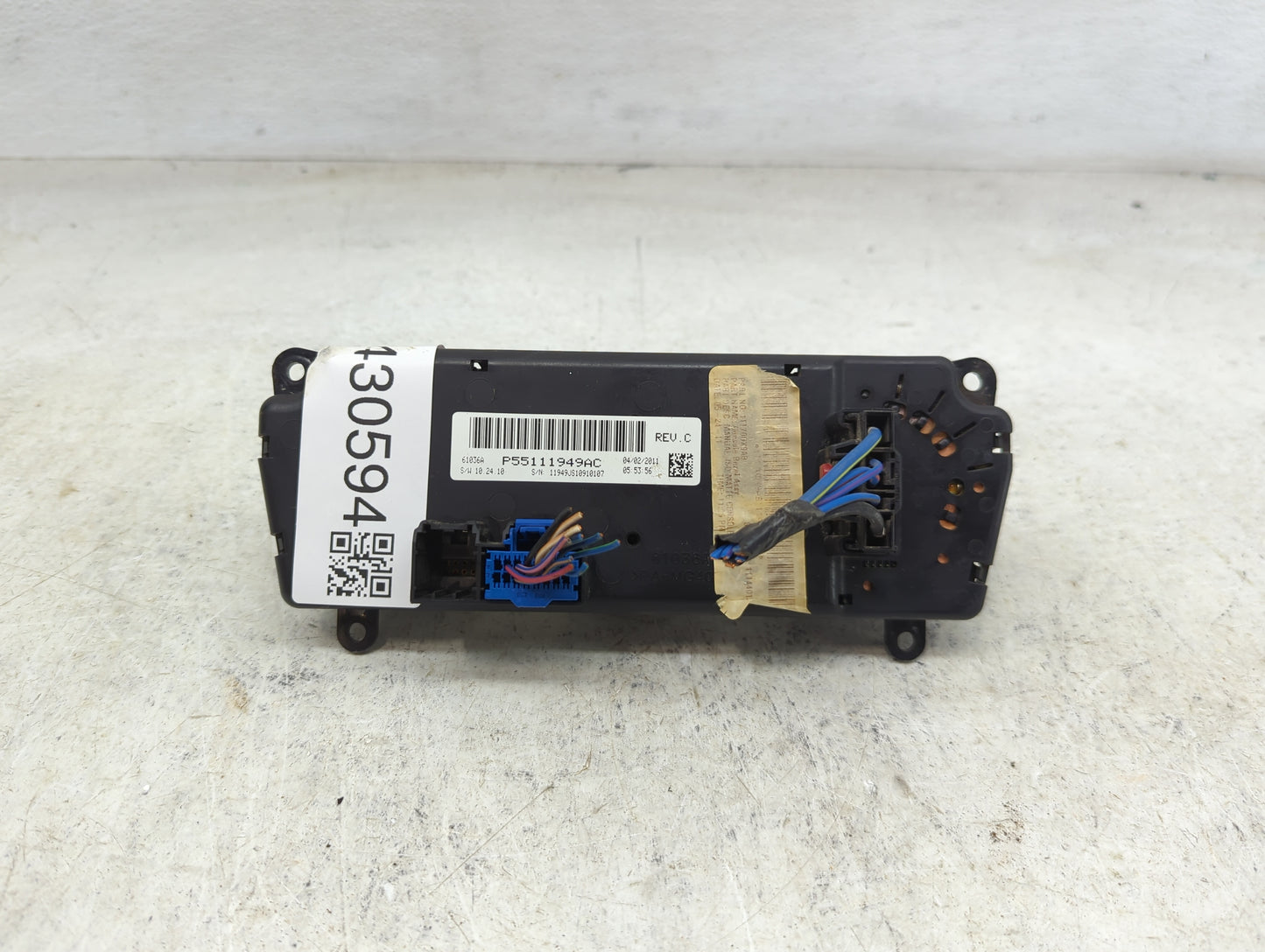 2010-2014 Dodge Avenger Climate Control Module Temperature AC/Heater Replacement P/N:P55111949AC Fits OEM Used Auto Parts -
