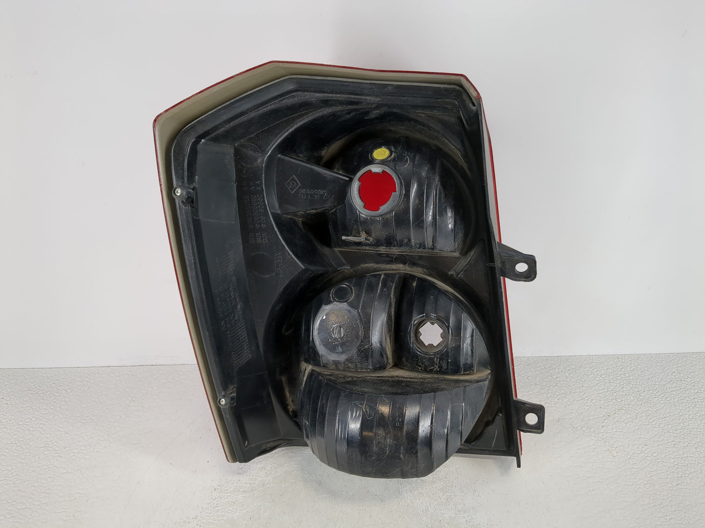 2008-2012 Dodge Caliber Tail Light Assembly Passenger Right OEM P/N:05303880 05303752 Fits Fits 2008 2009 2010 2011 2012 OEM