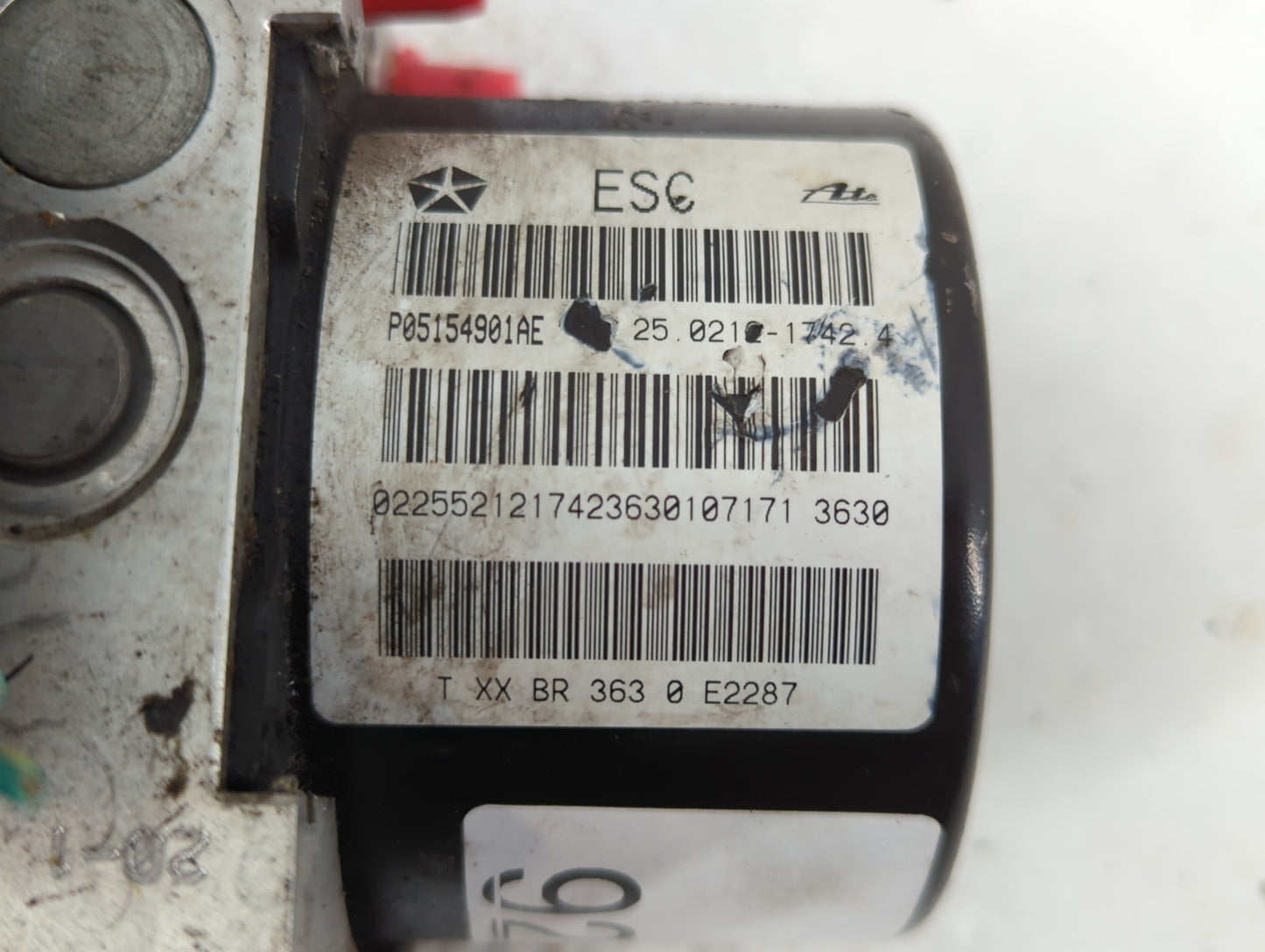 2011 Dodge Caravan ABS Pump Control Module Replacement P/N:P05154901AE Fits OEM Used Auto Parts - Oemusedautoparts1.com