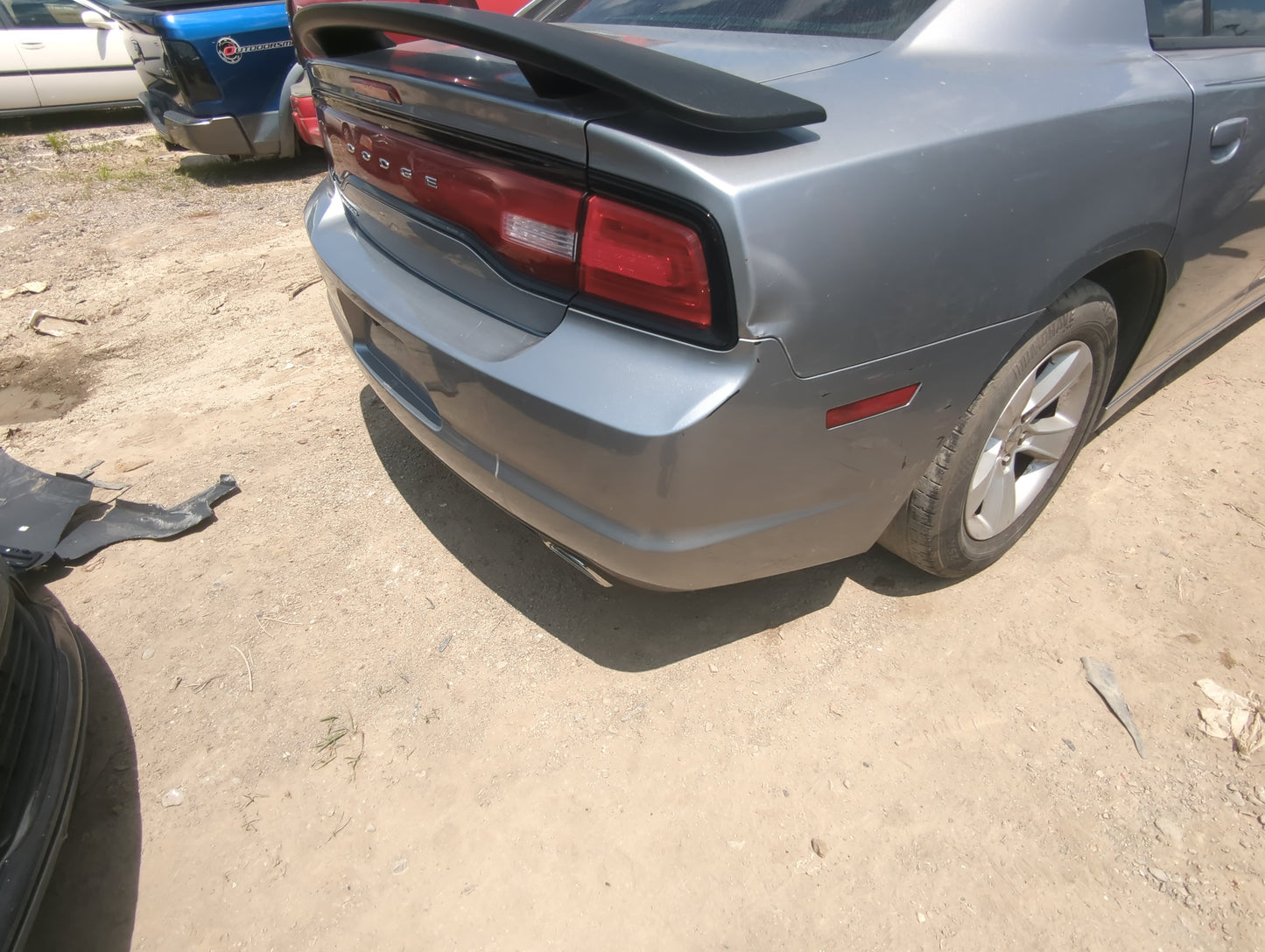 2011-2014 Dodge Charger Rear Bumper Assembly Oem - Oemusedautoparts1.com