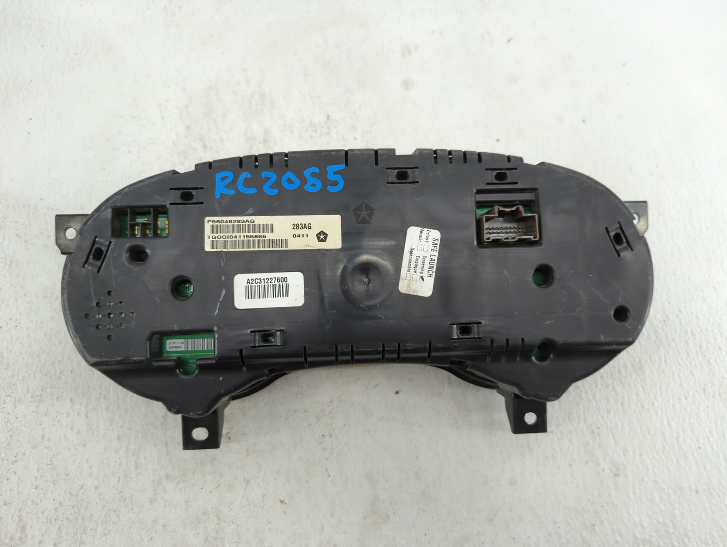 2011-2012 Dodge Charger Instrument Cluster Speedometer Gauges P/N:P56046283AI P56046283AG Fits Fits 2011 2012 OEM Used Auto