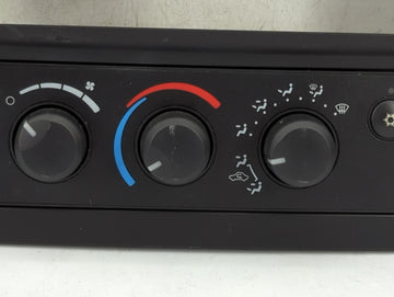 2008-2011 Dodge Dakota Climate Control Module Temperature AC/Heater Replacement P/N:P55057078AB Fits Fits 2008 2009 2010 2011 OEM Used Auto Parts