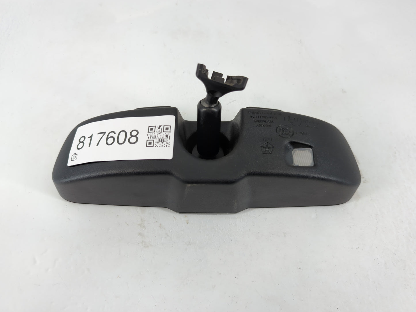 2011-2013 Dodge Durango Interior Rear View Mirror Replacement OEM P/N:E11026130 Fits Fits 2011 2012 2013 OEM Used Auto Parts