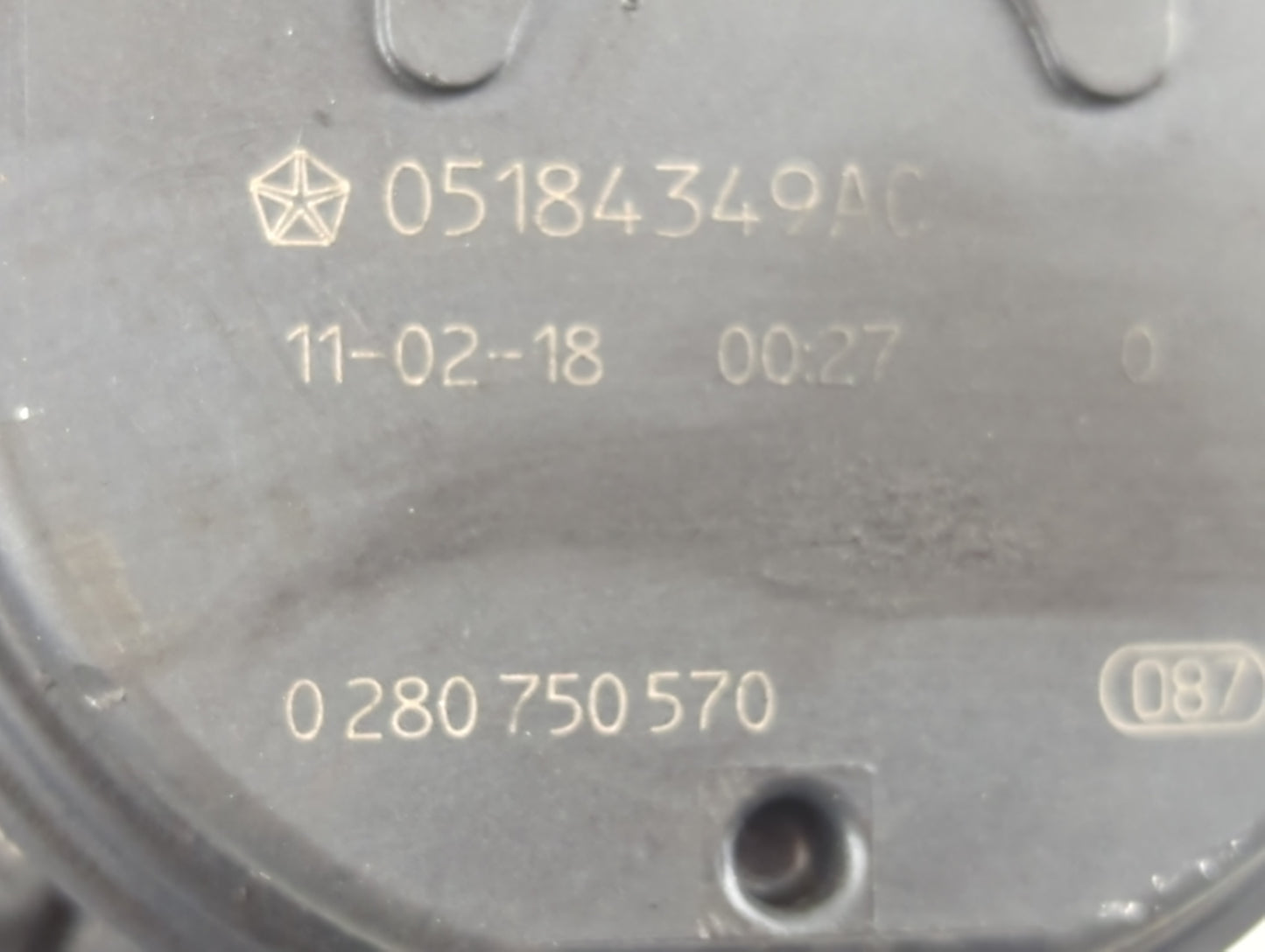 2011-2019 Dodge Journey Throttle Body Fits Fits 2011 2012 2013 2014 2015 2016 2017 2018 2019 2020 2021 2022 OEM Used Auto Pa