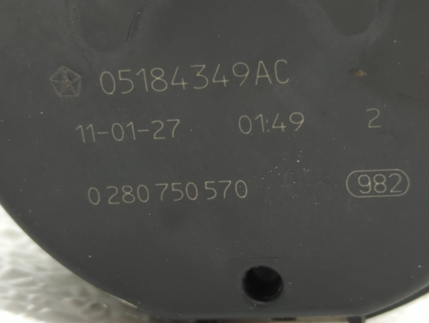 2011-2017 Dodge Journey Throttle Body P/N:05184349AC 05184349AE, 05184349AF Fits Fits 2011 2012 2013 2014 2015 2016 2017 201