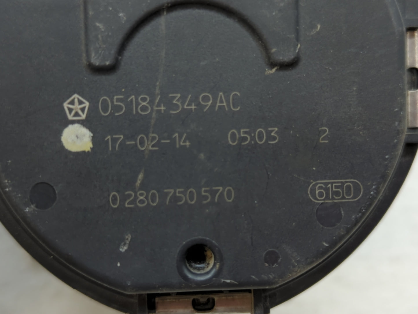 2011-2017 Dodge Journey Throttle Body P/N:05184349AE 05184349AD, 05184349AC Fits Fits 2011 2012 2013 2014 2015 2016 2017 201