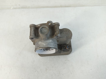 2009-2018 Dodge Journey Throttle Body Fits Fits 2007 2008 2009 2010 2011 2012 2013 2014 2015 2016 2017 2018 OEM Used Auto Parts