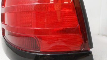 2000-2011 Ford Crown Victoria Tail Light Assembly Passenger Right OEM Fits OEM Used Auto Parts