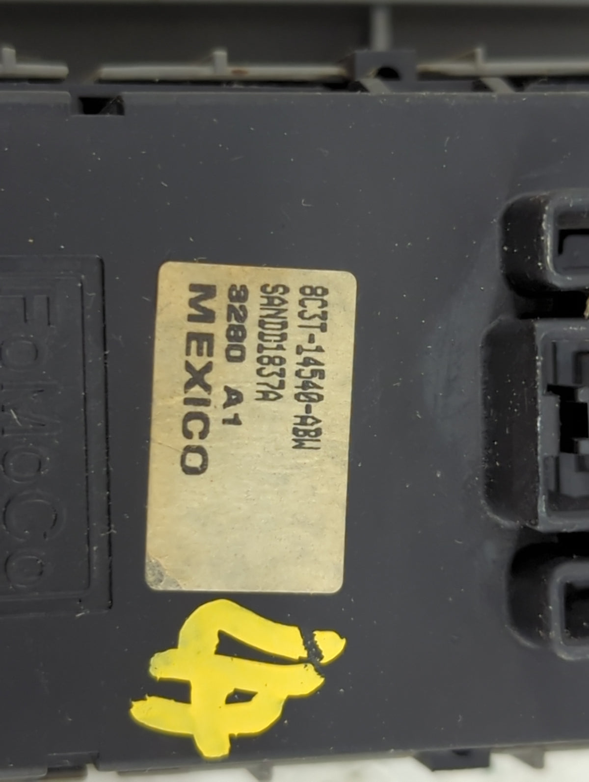 2009-2019 Ford E-350 Super Duty Master Power Window Switch Replacement Driver Side Left Fits OEM Used Auto Parts - Oemusedau
