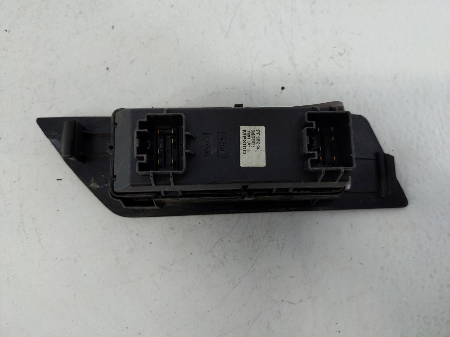 2011-2014 Ford Edge Master Power Window Switch Replacement Driver Side Left P/N:BT4T-14540-AAW Fits Fits 2011 2012 2013 2014