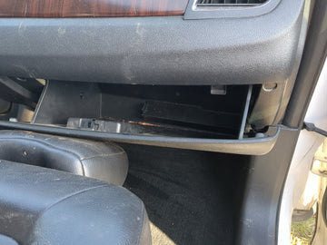2011 Ford Edge Passenger Glove Box Door Storage Compartment