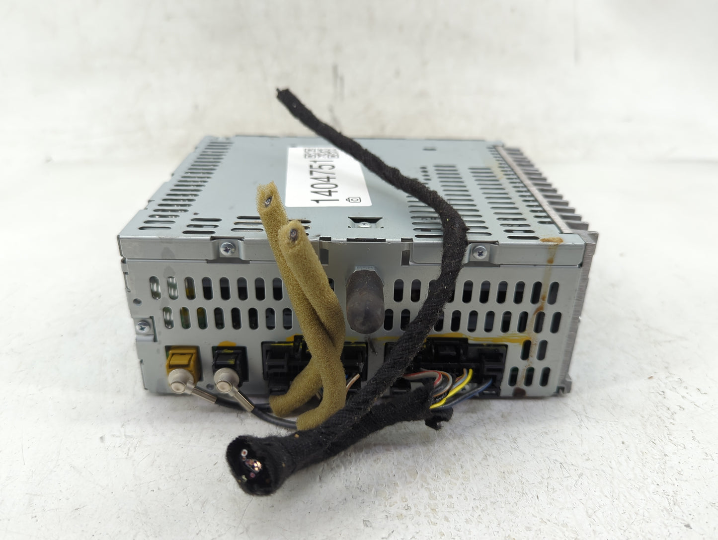 2011 Ford Edge Radio AM FM Cd Player Receiver Replacement P/N:BT4T-19C107-FB Fits OEM Used Auto Parts - Oemusedautoparts1.co