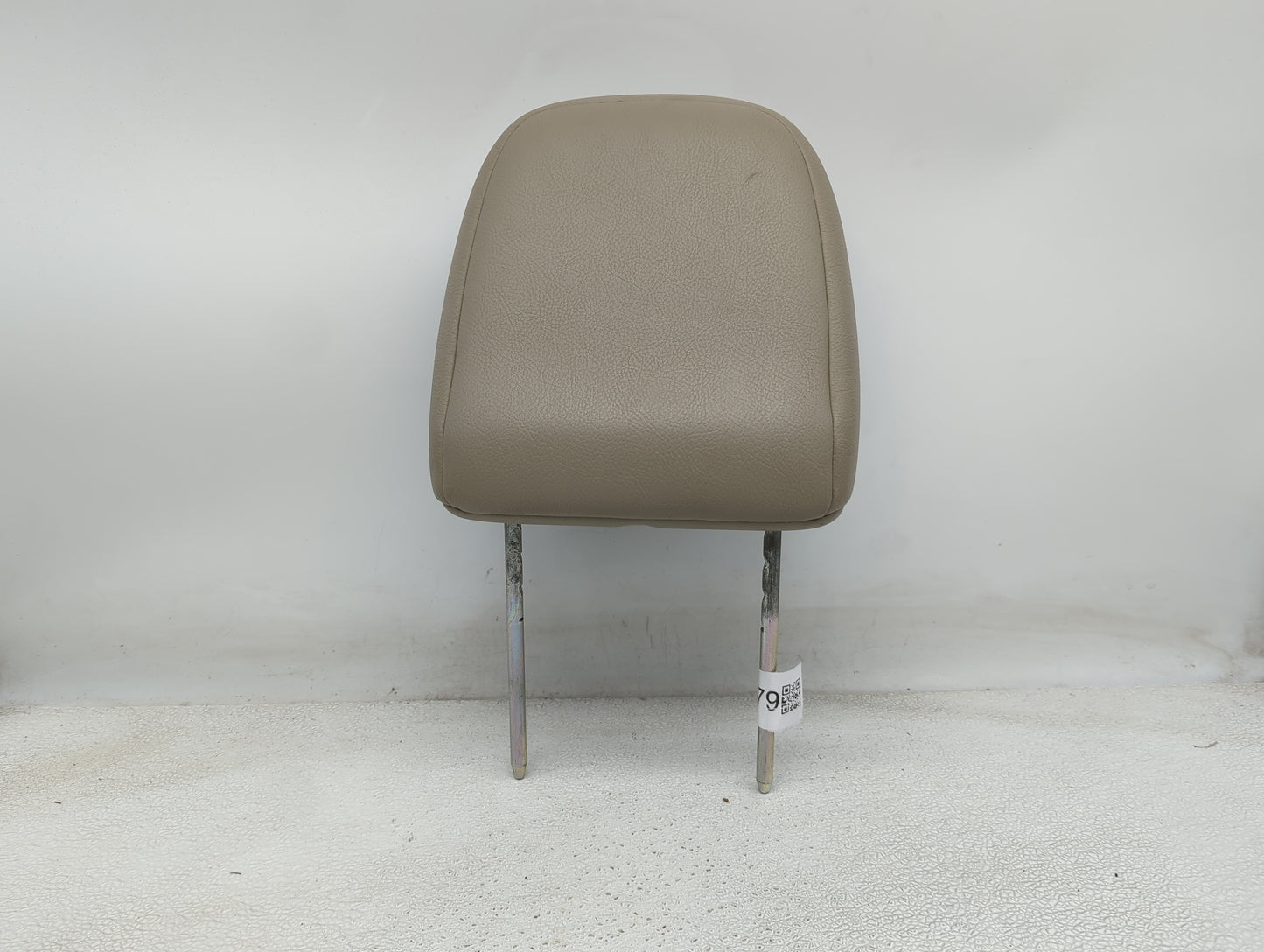2011-2012 Ford Edge Headrest Head Rest Front Driver Passenger Seat Fits Fits 2011 2012 OEM Used Auto Parts - Oemusedautopart