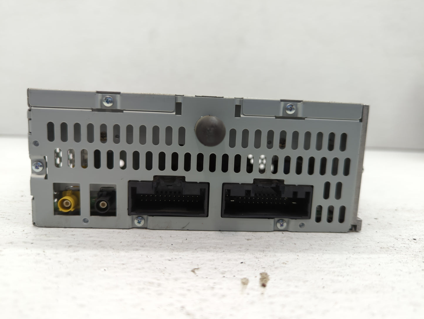 2011 Ford Edge Radio AM FM Cd Player Receiver Replacement P/N:BT4T-19C107-BN Fits OEM Used Auto Parts - Oemusedautoparts1.co