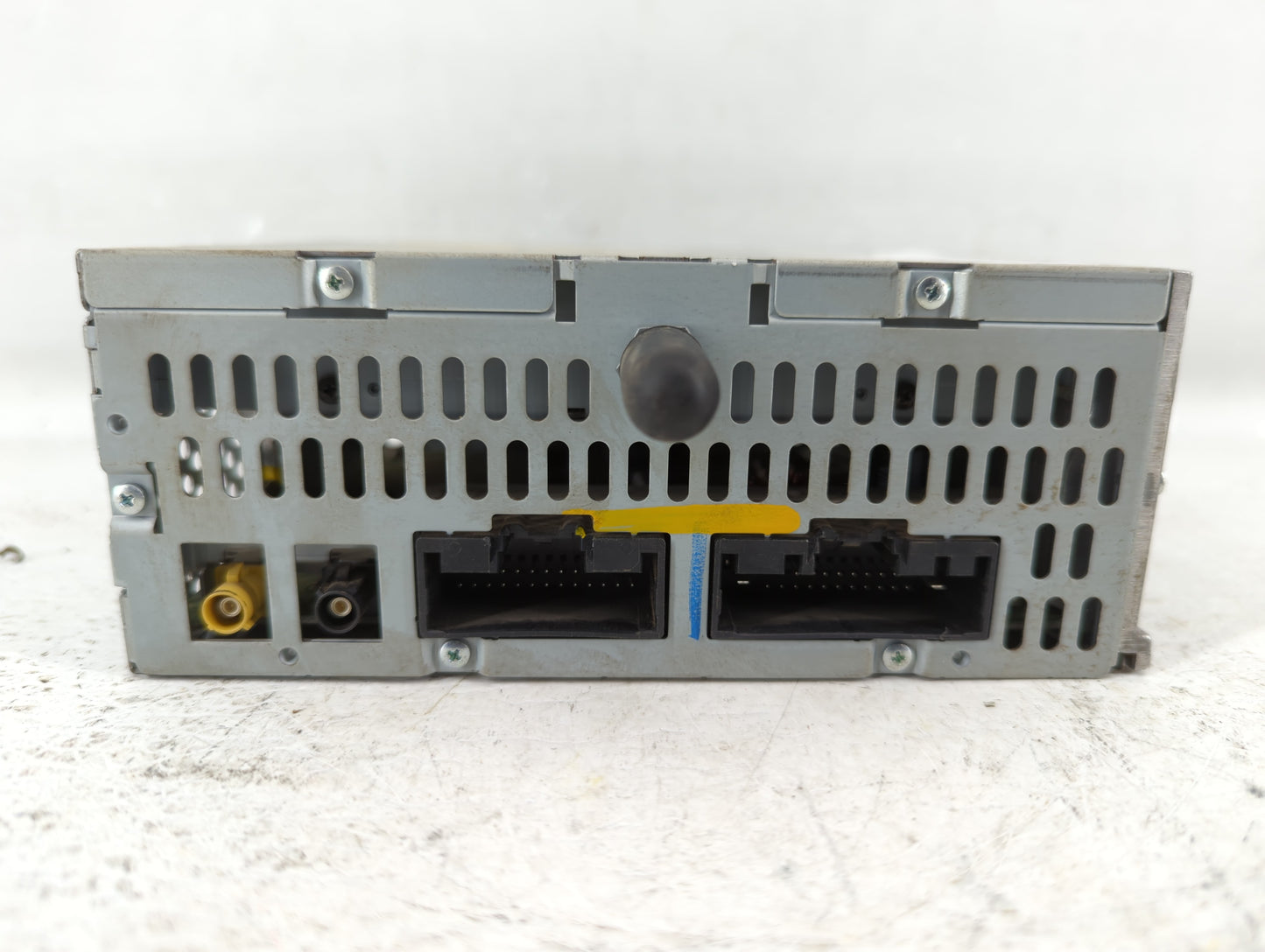 2011-2011 Ford Edge Am Fm Cd Player Radio Receiver - Oemusedautoparts1.com