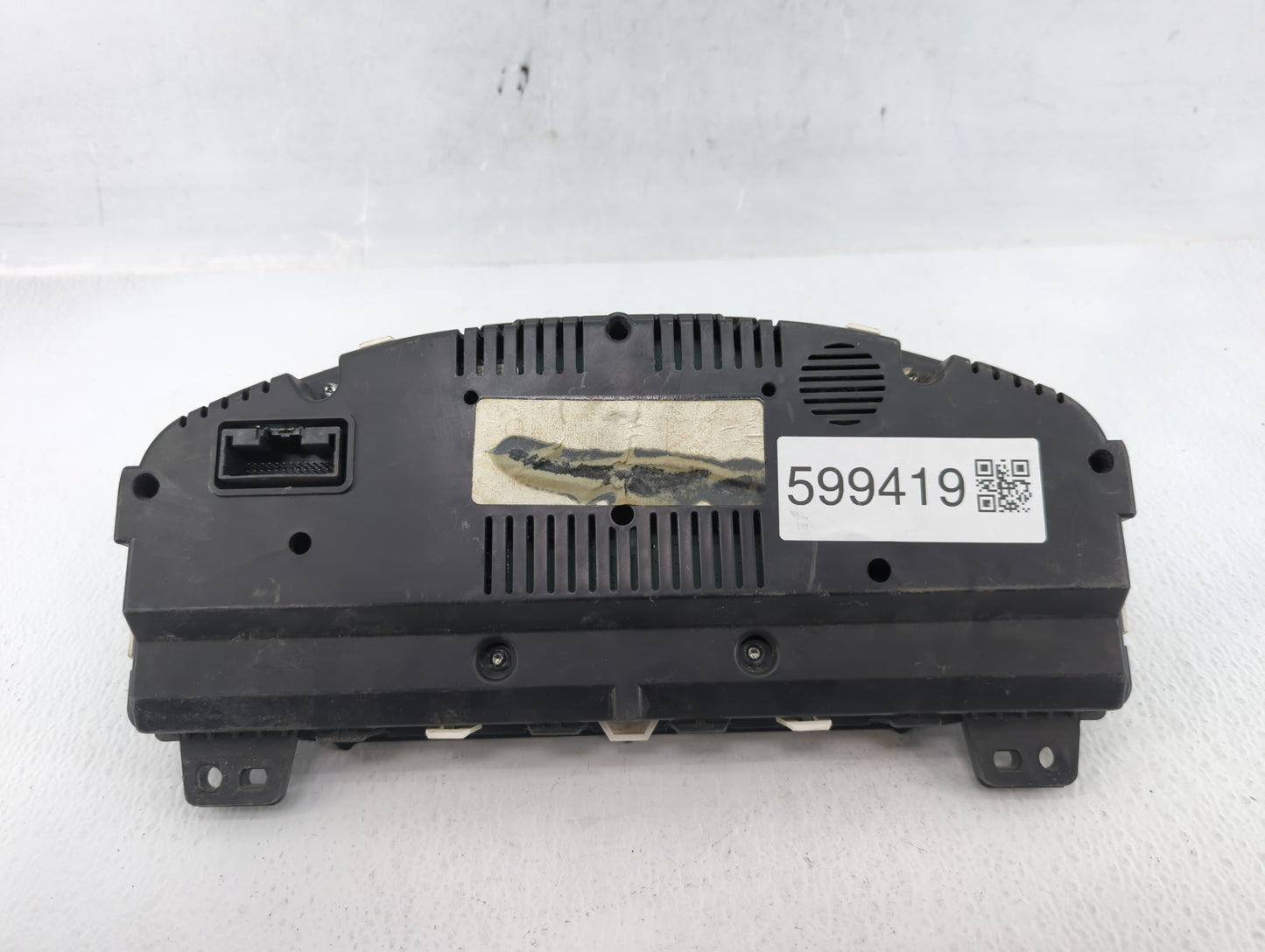2011 Ford Edge Instrument Cluster Speedometer Gauges Miles: Fits OEM Used Auto Parts - Oemusedautoparts1.com