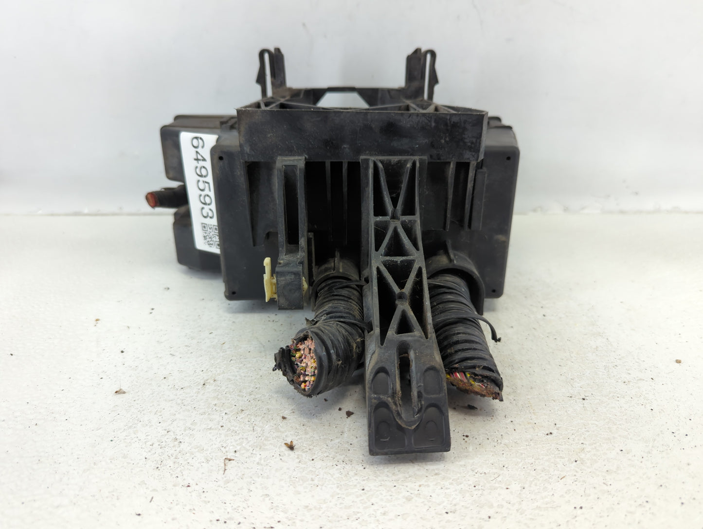 2011 Ford Edge Fusebox Fuse Box Panel Relay Module P/N:BT4T-14290-GE Fits OEM Used Auto Parts - Oemusedautoparts1.com