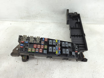 2011-2012 Ford Escape Fusebox Fuse Box Panel Relay Module P/N:8L8T-14A003-AE Fits Fits 2011 2012 OEM Used Auto Parts