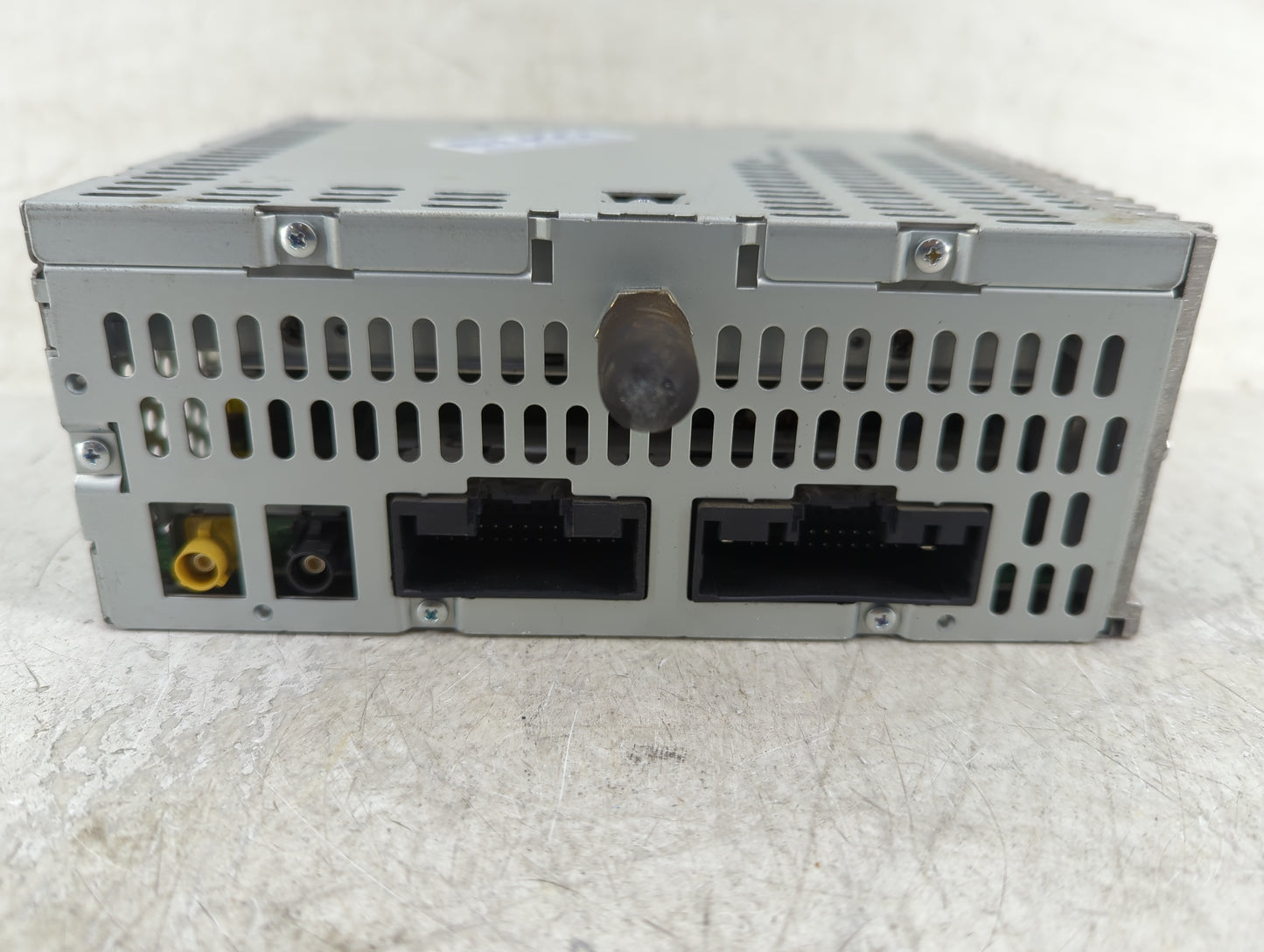 2011 Ford Explorer Radio AM FM Cd Player Receiver Replacement P/N:BB5T-19C107-BS Fits OEM Used Auto Parts - Oemusedautoparts