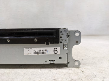 2011 Ford Explorer Radio AM FM Cd Player Receiver Replacement P/N:PU-3253L-P BB5T-19C107-CP, BB5T19C107CS, 276-0681-70 Fits OEM Used Auto Parts