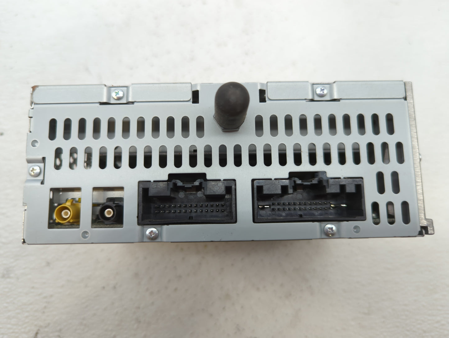 2011-2011 Ford Explorer Am Fm Cd Player Radio Receiver - Oemusedautoparts1.com