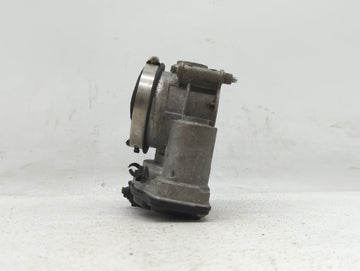2011-2019 Ford Explorer Throttle Body P/N:AT4E-9F991-EL AT4E-9F991-EH Fits Fits 2011 2012 2013 2014 2015 2016 2017 2018 2019 OEM Used Auto Parts