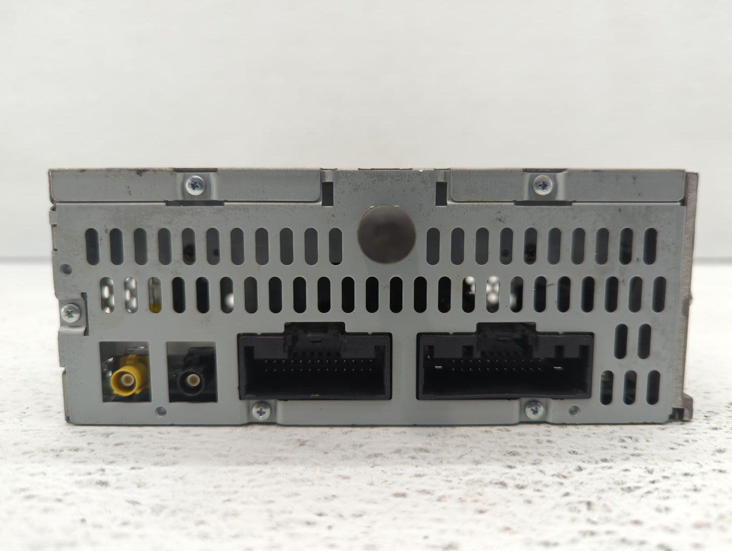 2011 Ford Explorer Radio AM FM Cd Player Receiver Replacement P/N:BB5T-19C107-BN BB5T-19C107-BR Fits OEM Used Auto Parts - O