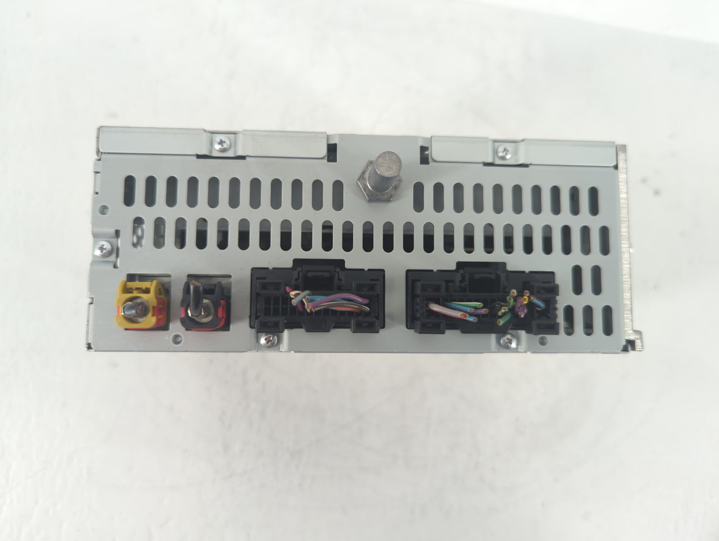 2011-2011 Ford Explorer Am Fm Cd Player Radio Receiver - Oemusedautoparts1.com