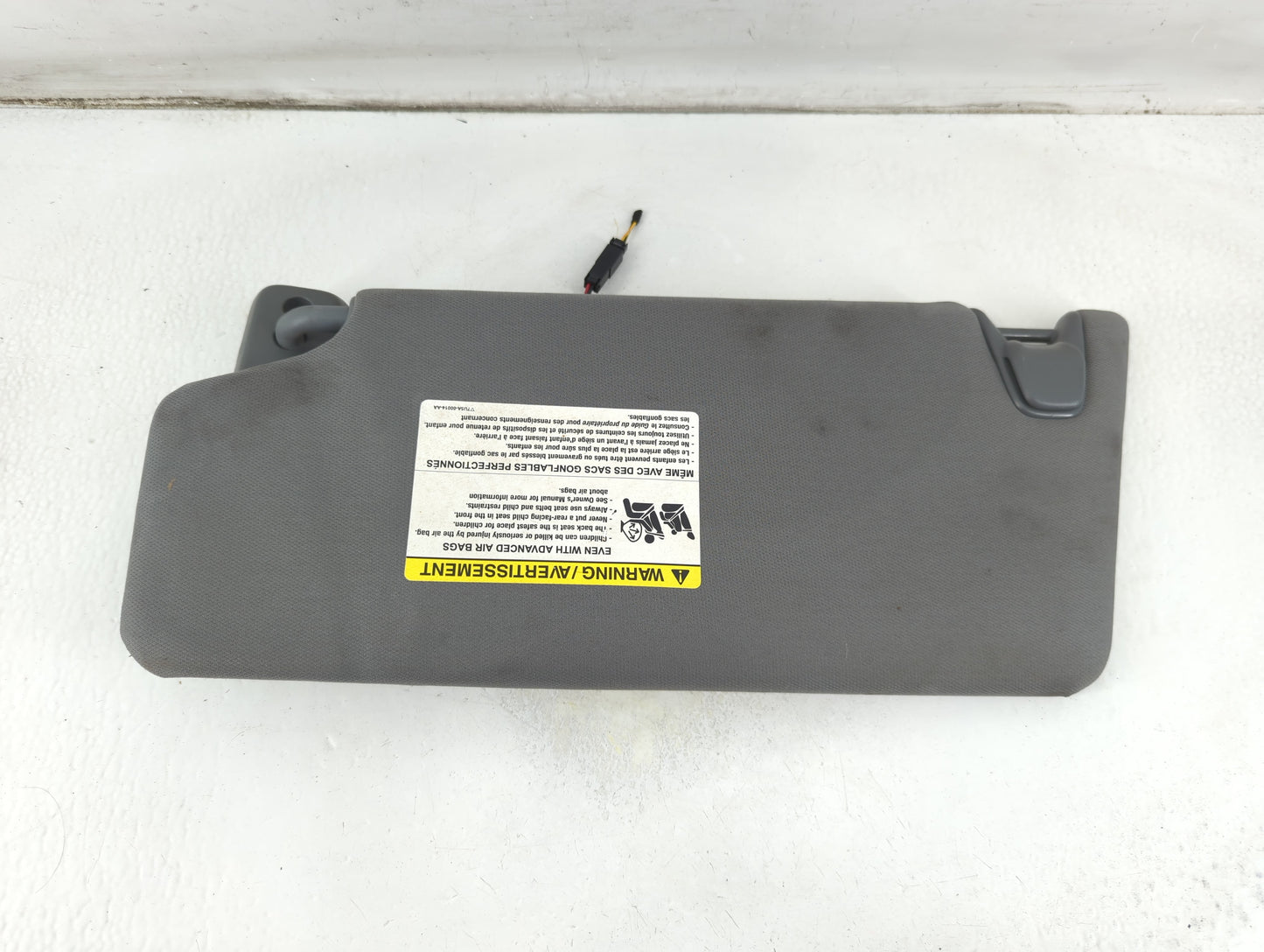 2010-2014 Ford F-150 Sun Visor Shade Replacement Passenger Right Mirror Fits Fits 2010 2011 2012 2013 2014 OEM Used Auto Par