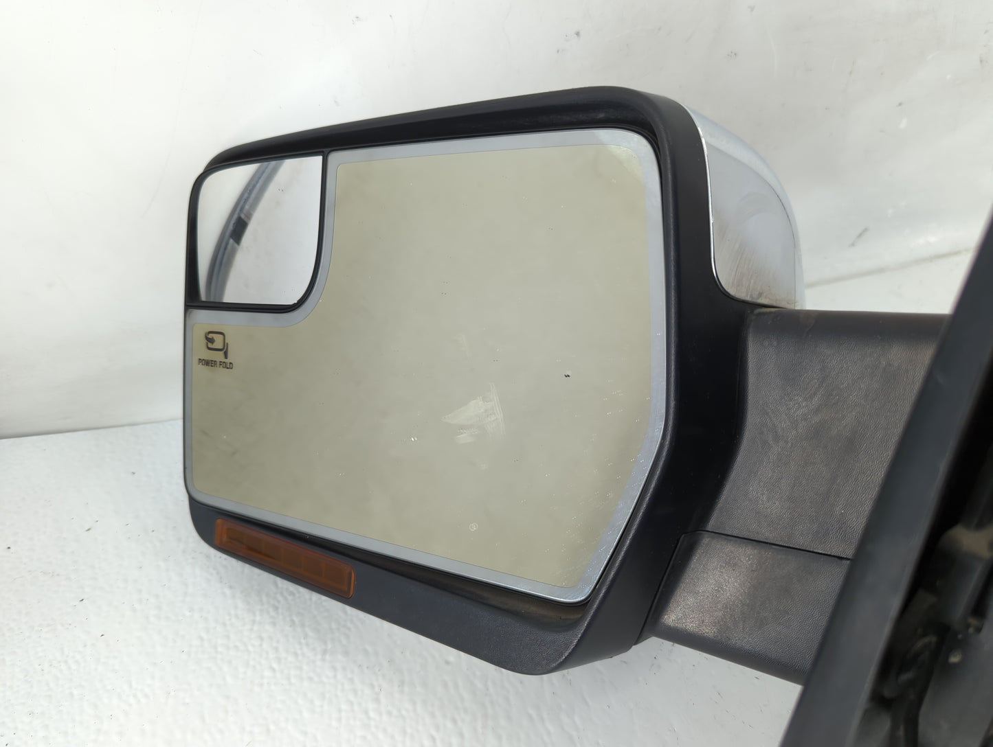 2011-2014 Ford F-150 Driver Side View Mirror - Left Door Mirror OEM Used - Oemusedautoparts1.com
