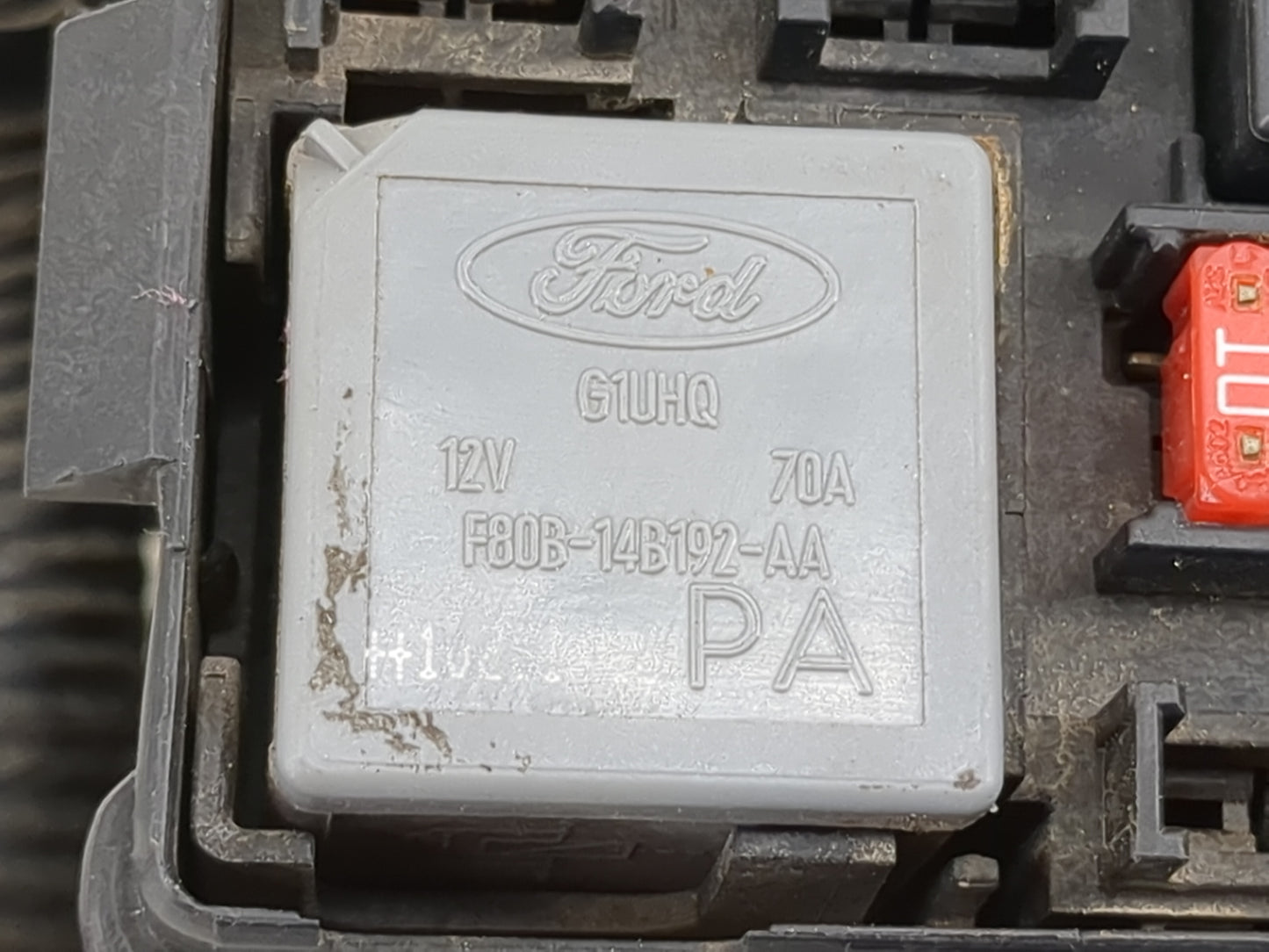 2011-2014 Ford F-250 Super Duty Fusebox Fuse Box Panel Relay Module P/N:8T2T-14B192-AA F80B-14B192-AA Fits OEM Used Auto Par