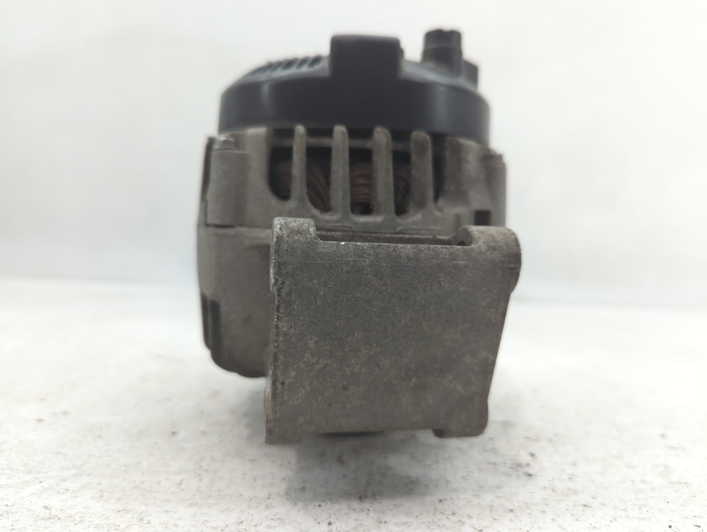 2011-2019 Ford Fiesta Alternator Replacement Generator Charging Assembly Engine OEM P/N:2608513 C AE8T-10300-AA Fits OEM Use