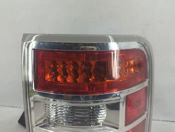 2009-2011 Ford Flex Tail Light Assembly Passenger Right OEM P/N:8A83-13B504-BE Fits Fits 2009 2010 2011 OEM Used Auto Parts