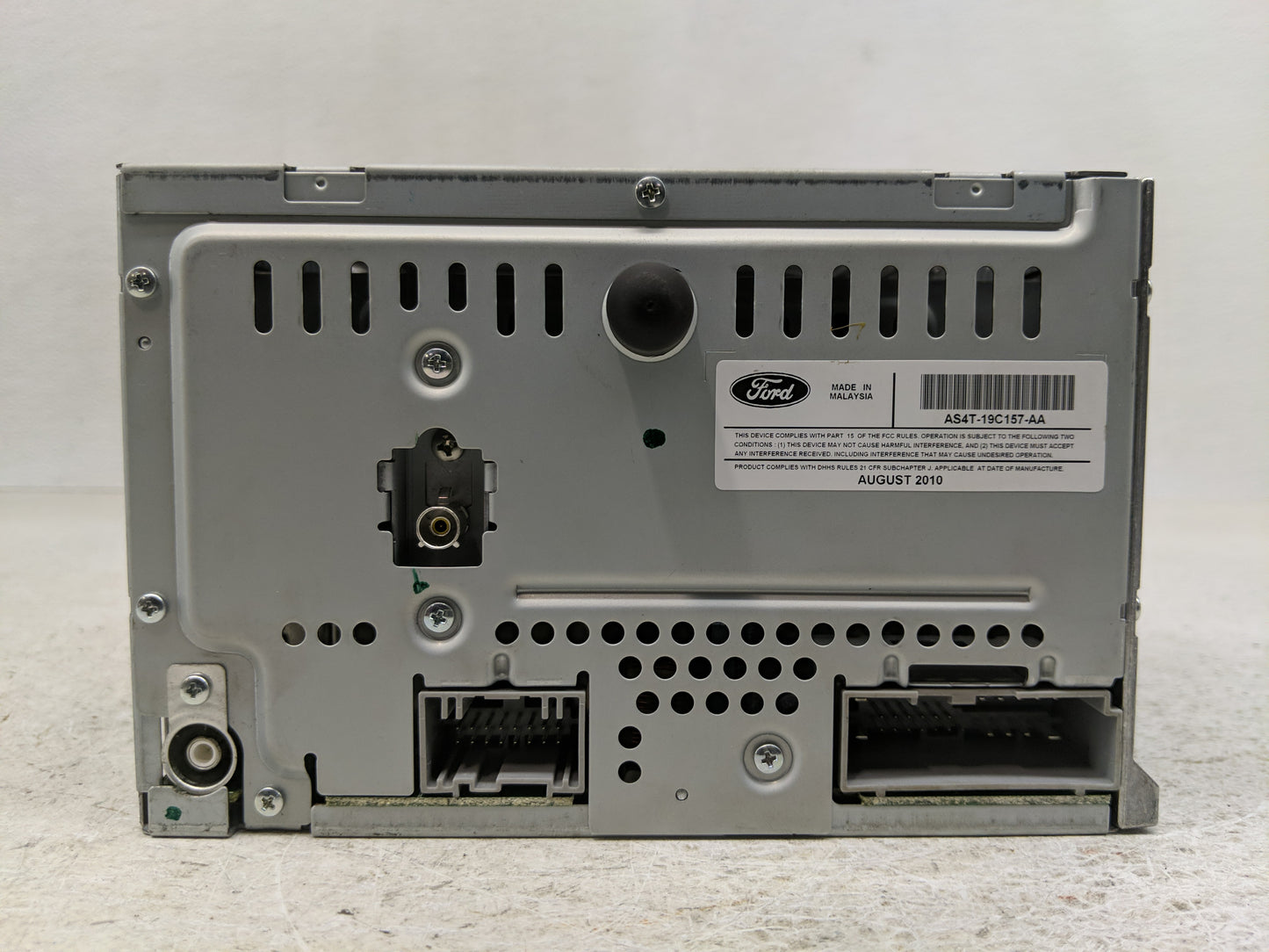 2010-2011 Ford Focus Radio AM FM Cd Player Receiver Replacement P/N:AS4T18C869DA Fits Fits 2010 2011 OEM Used Auto Parts - O