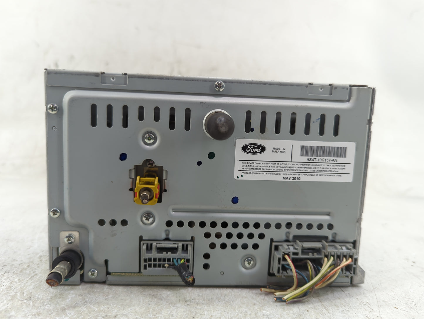 2010-2011 Ford Focus Radio AM FM Cd Player Receiver Replacement P/N:AS4T-19C157-AA Fits Fits 2010 2011 OEM Used Auto Parts -