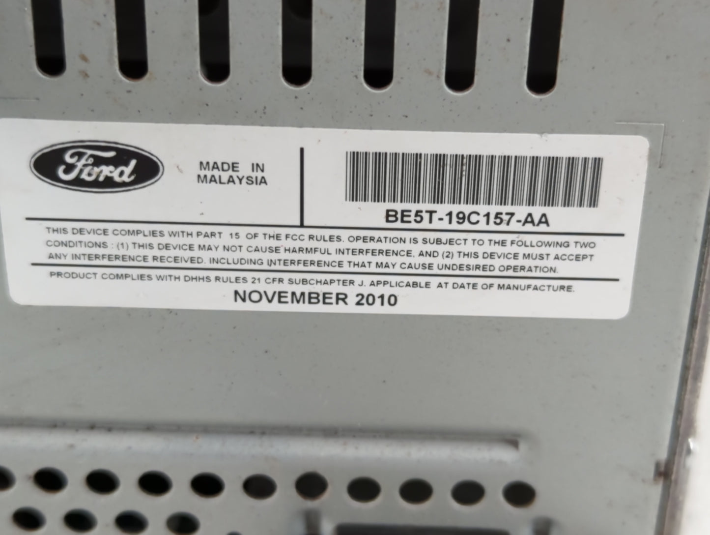 2010-2012 Ford Fusion Radio AM FM Cd Player Receiver Replacement P/N:BE5T-19C157-AA Fits Fits 2010 2011 2012 OEM Used Auto P